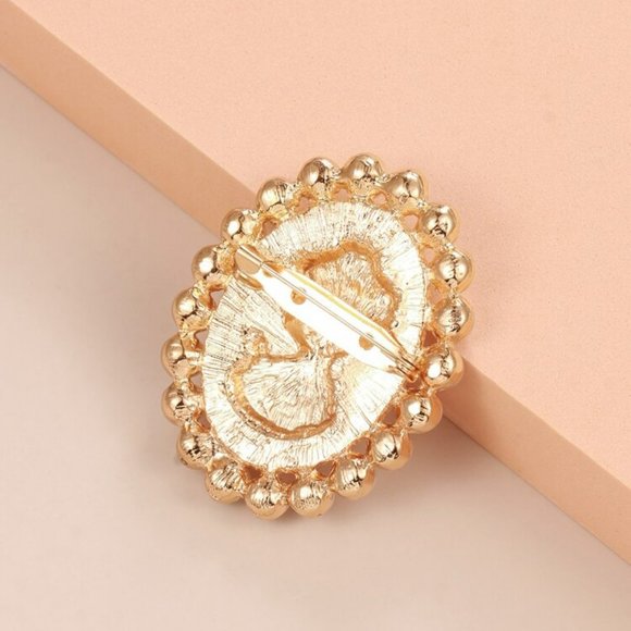 Brooch - Picture 3 of 3